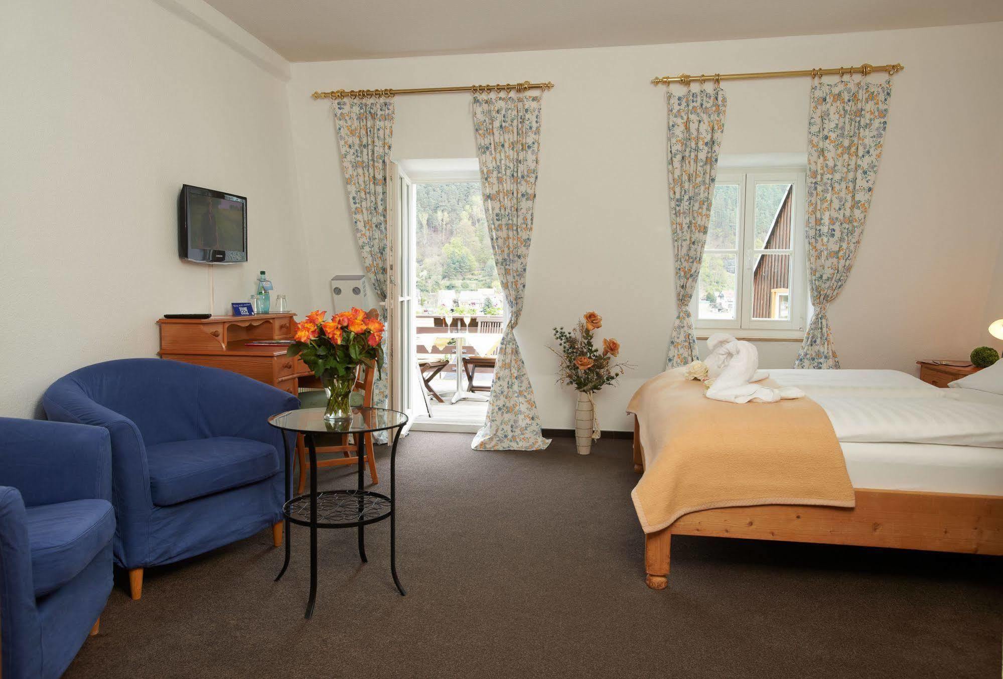 Hotel Erbgericht Bad Schandau Buitenkant foto
